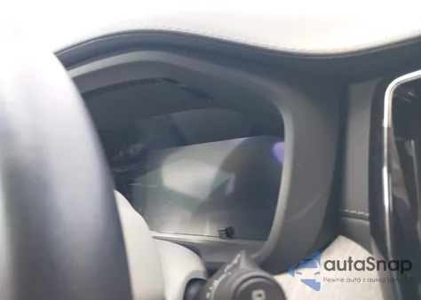 2022 Volvo Xc60 B5 Inscription из США, поврежденный, VIN YV4L12DL0N1046422